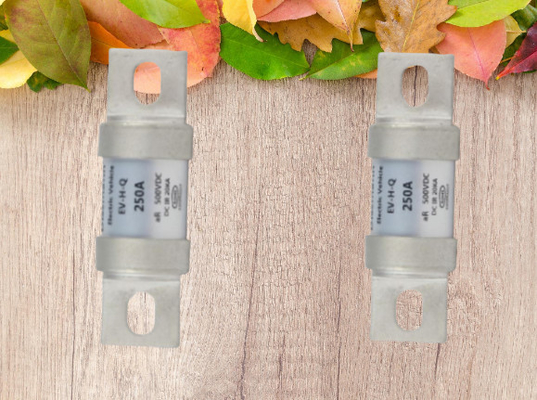 500VDC EV চার্জার সিরামিক অটোমোটিভ ফিউজ বোল্ট ইনস্টলেশনে