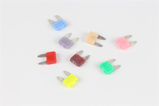 মিনি ফাস্ট ব্লো ফিউজ, DC32V 4Amp অটোমোটিভ ব্লেড ফিউজ ছোট প্লাগ ইন