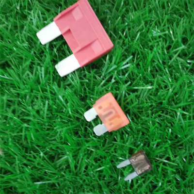 কম ভোল্টেজ বৈদ্যুতিক যানবাহন ফিউজ DC32V বিভিন্ন আকার UL প্রত্যয়িত