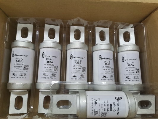 600amp সিরামিক বৈদ্যুতিক যানবাহন ফিউজ বোল্টেড সংযোগ ফিউজ 1000VDC ইভি ফিউজ
