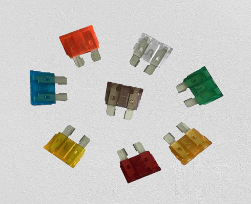 ISO8820 কম ভোল্টেজ ফিউজ, গাড়ি হলুদ রঙের জন্য 32VDC কার্টিজ ফিউজ