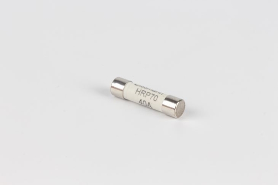 HR70 5G কমিউনিকেশন সেমিকন্ডাক্টর ফিউজ 2.5KA 70VDC বাধা দিচ্ছে